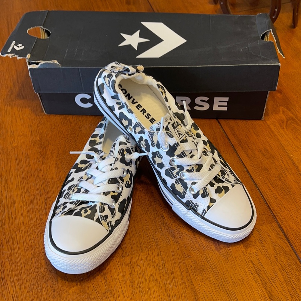 Leopard Print Shoreline Converse Sneakers